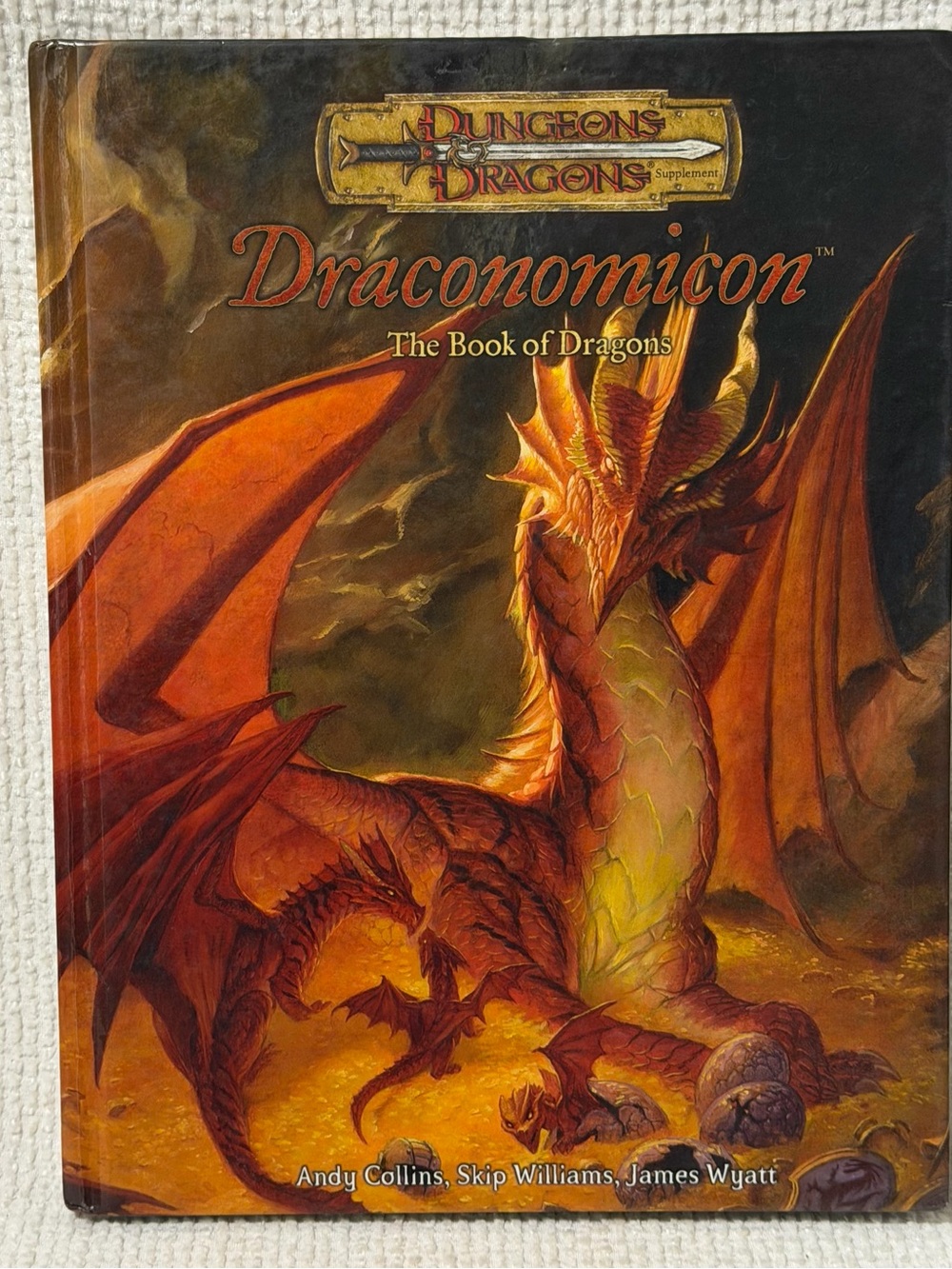 Dungeons & Dragons -Draconomicon  The Book of Dragons Hardcover Book